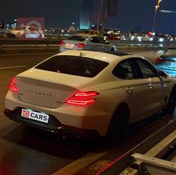 جنسس G70